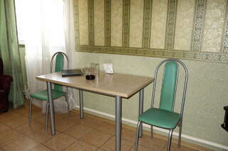 Гостиница Сафари Краснодар Четырехместный номер «Комфорт»-4