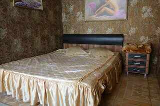 Гостиница Сафари Краснодар Улучшенный двухместный номер с 1 кроватью-1